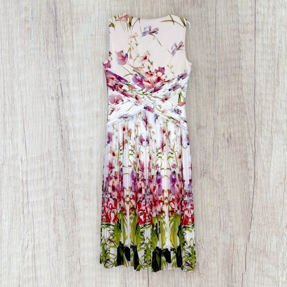 NWT Ted Baker London Risha Mirrored Tropics Pleated Floral Dress Ivory Multi 4 - Picture 4 of 11